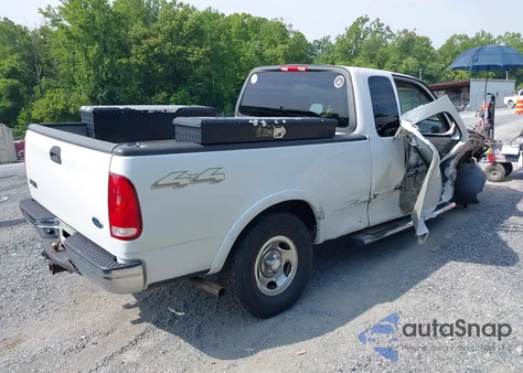 2003 Ford F-150 Lariat/Xl/Xlt z USA, uszkodzony, nr VIN 1FTRX18L33NB32233